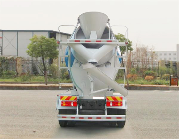 东风6/7方搅拌车